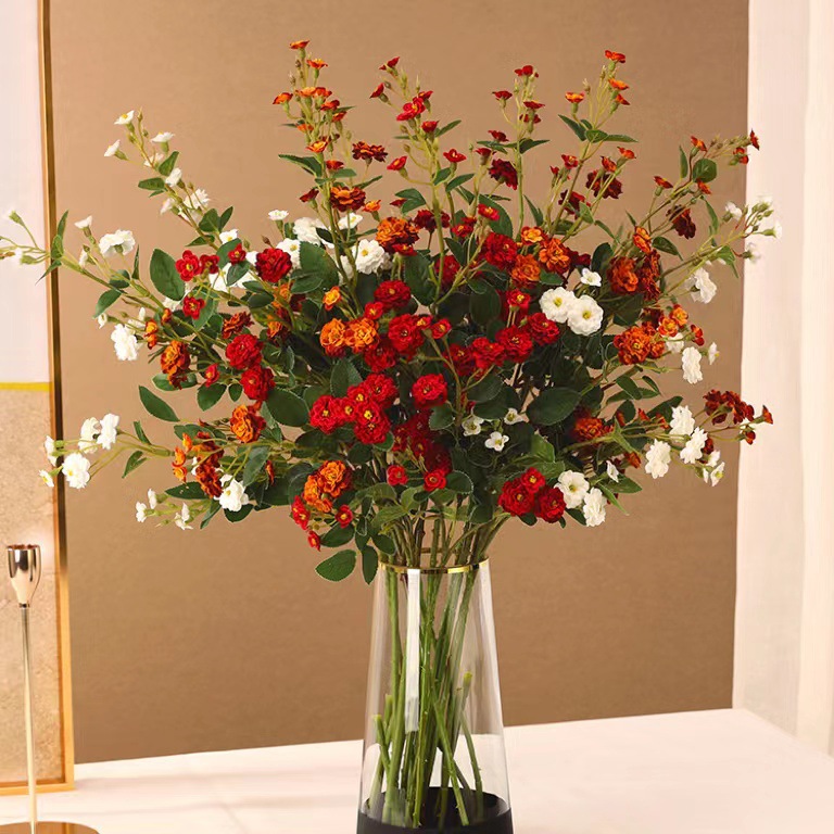 軽やかな高級感の小さな造花のバラの花束、ダイニングテーブル、 - Photography Artificial Lighting のレビューと価格
